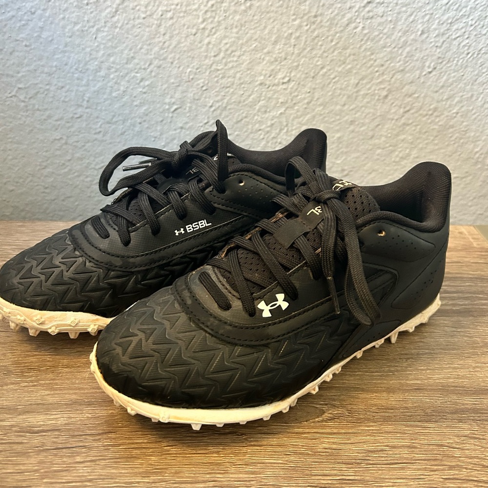 Under Armour Black Baseball Turf Cleats